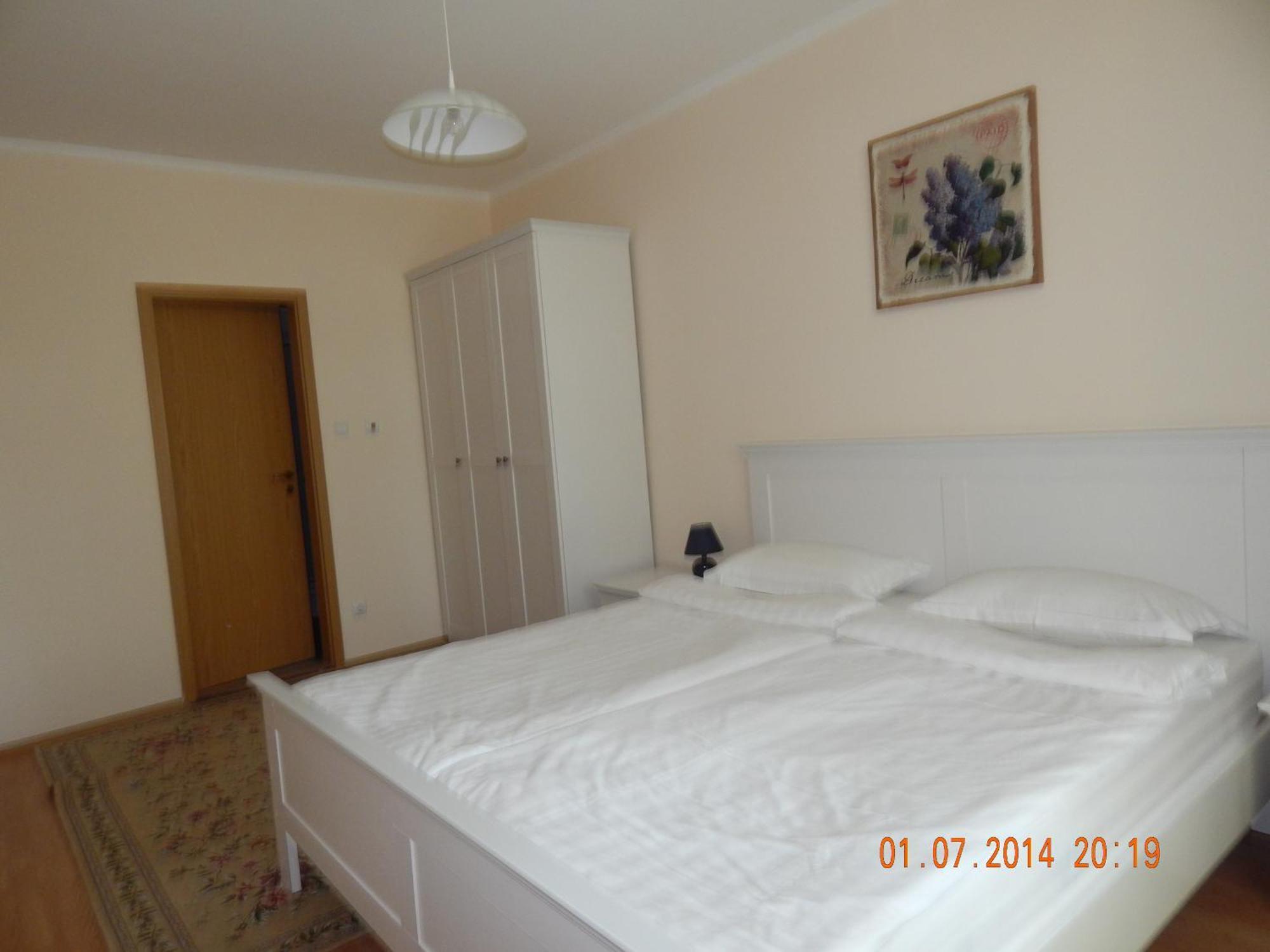 Oasis Suites Apartments And Studios Равда Номер фото