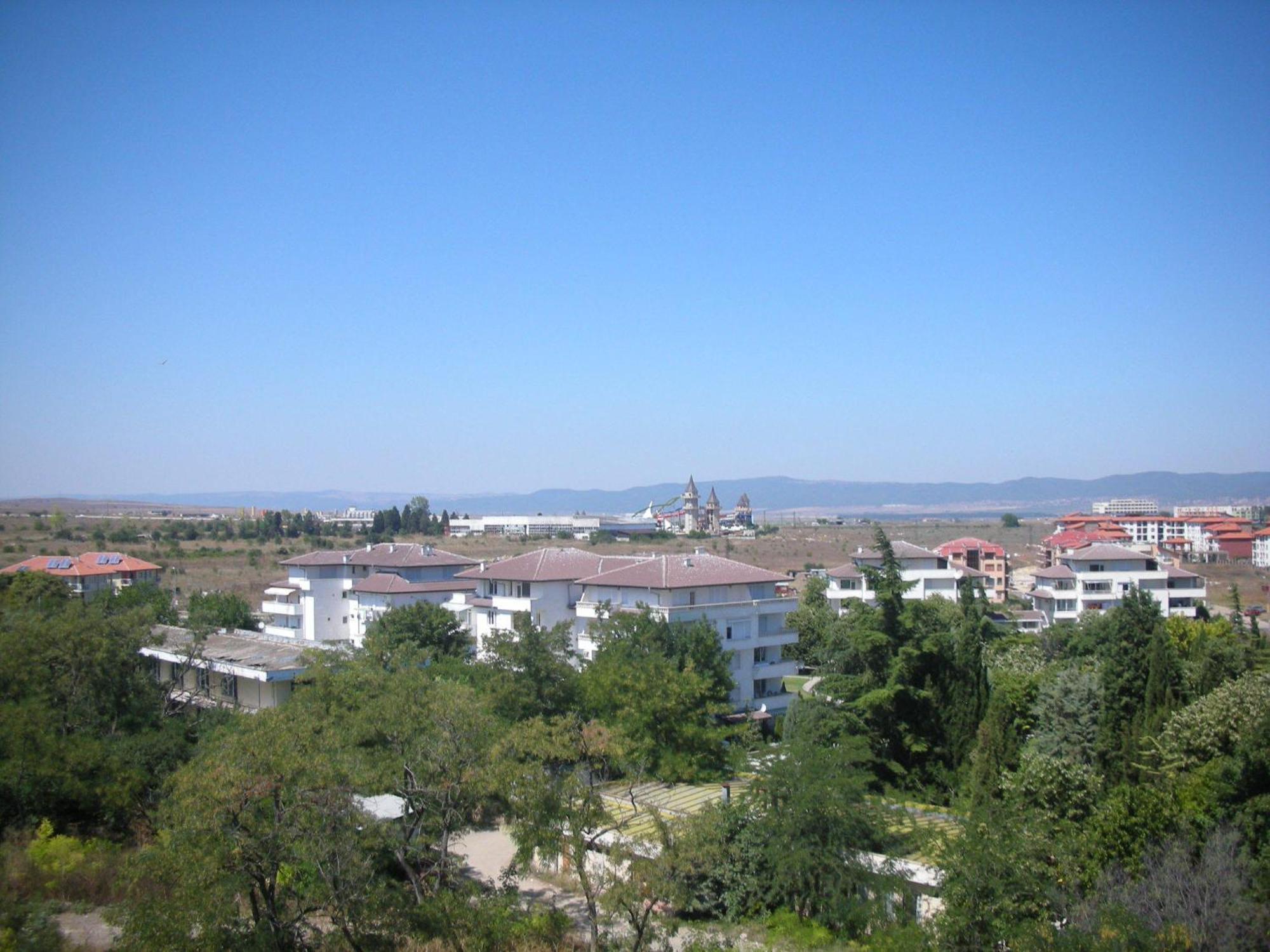 Oasis Suites Apartments And Studios Равда Номер фото
