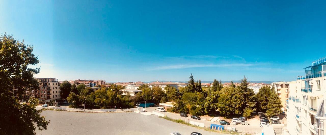 Oasis Suites Apartments And Studios Равда Экстерьер фото